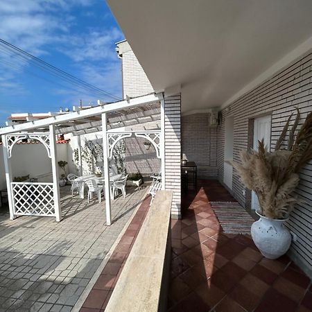 Fly & Stay Apartments Ф'юмічіно Екстер'єр фото